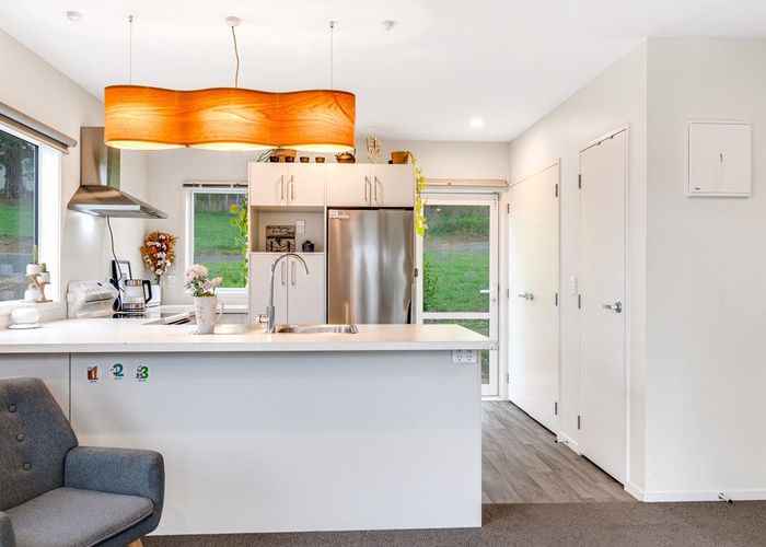  at 2/206b Tawa Road, Kumeu, Rodney, Auckland