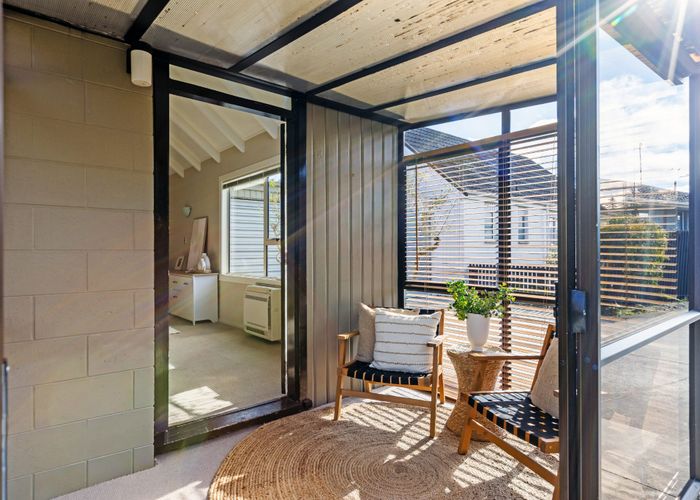  at 42B Delaware Crescent, Russley, Christchurch City, Canterbury