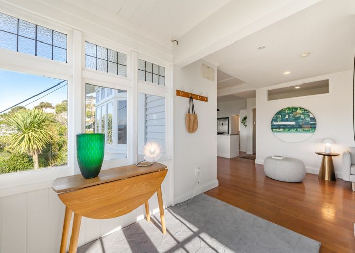  at 4 Norna Crescent, Kelburn, Wellington