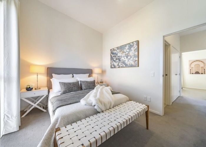  at 53 Te Ara O Paetutu, Petone, Lower Hutt