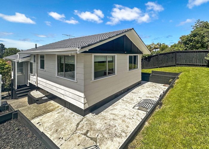  at 61 Sunline Avenue, Massey, Auckland