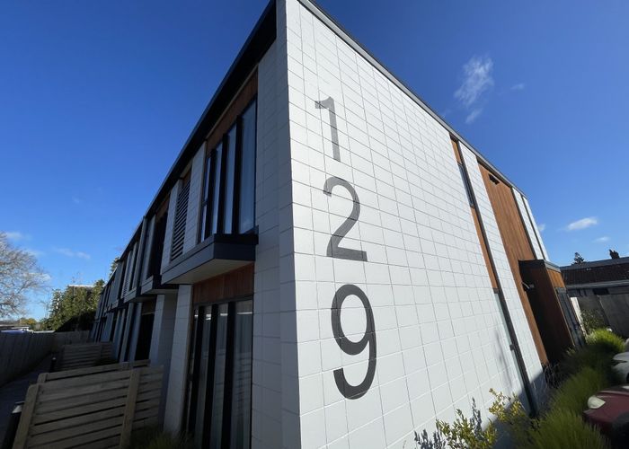  at 19/129 St George Street, Papatoetoe, Manukau City, Auckland