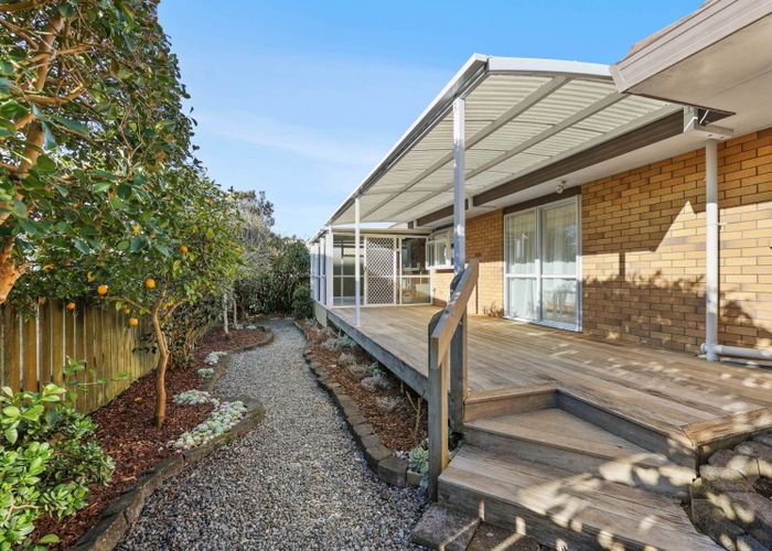  at 4 Davern Lane, New Lynn, Waitakere City, Auckland