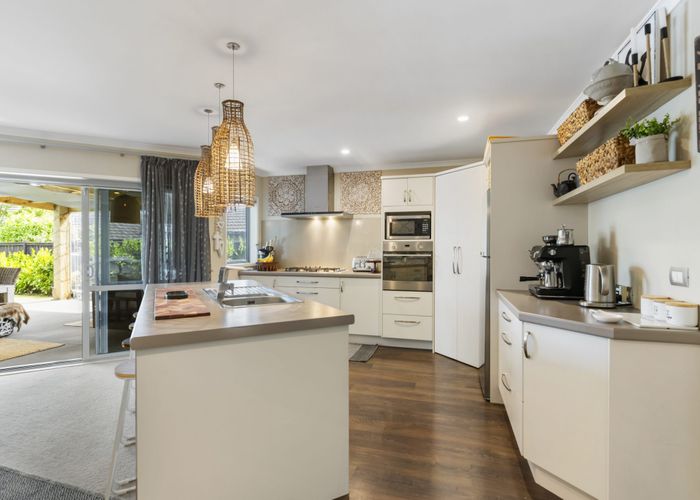  at 12 Toscana Drive, Karaka, Papakura