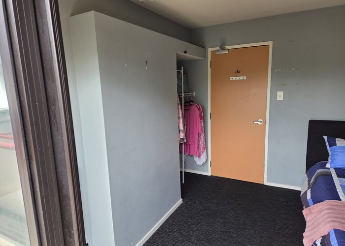  at 518 Linwood Avenue, Woolston, Christchurch City, Canterbury