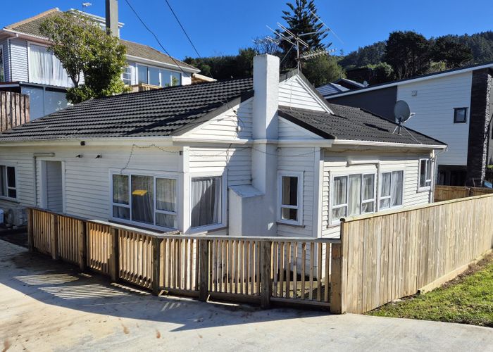  at 22 Hampton Hill Rd, Tawa, Wellington, Wellington
