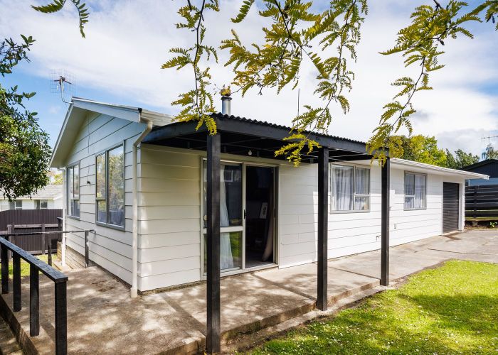  at 3 Taupo Terrace, Feilding, Feilding