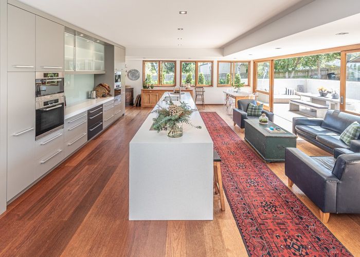  at 2 Eaton Crescent, Otamatea, Whanganui