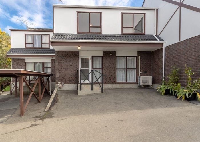 at 8/75 Delhi Crescent, Khandallah, Wellington, Wellington