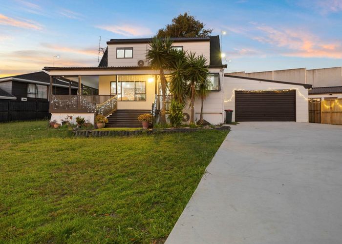  at 25 Brylee Drive, Conifer Grove, Takanini