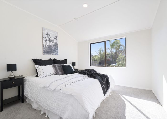  at 1/26 Karepo Crescent, Ranui, Auckland