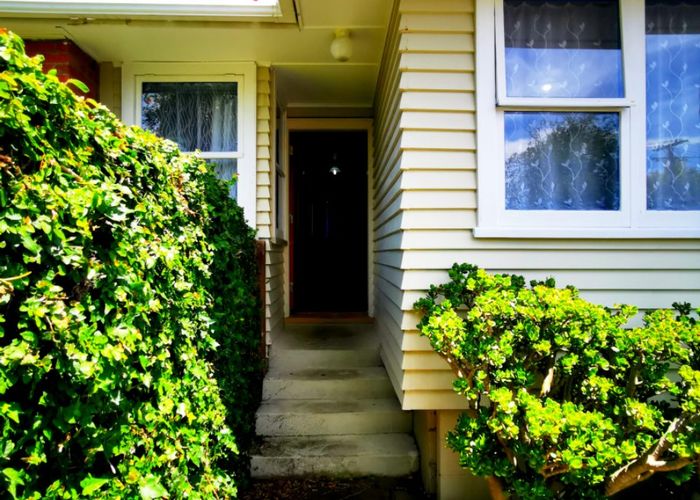  at 4 Bellamy Place, Blockhouse Bay, Auckland City, Auckland