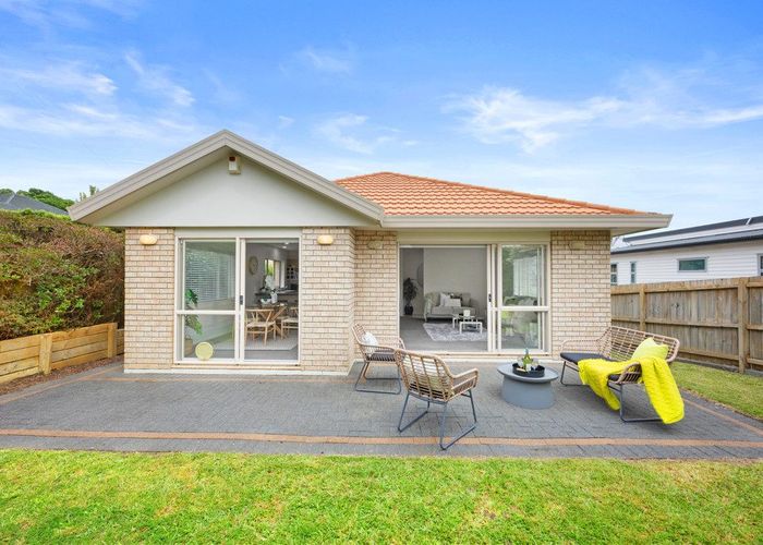  at 8A Kinross Street, Blockhouse Bay, Auckland City, Auckland