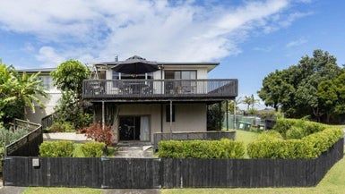  at 1 Rangitiki Crescent, Lynfield, Auckland