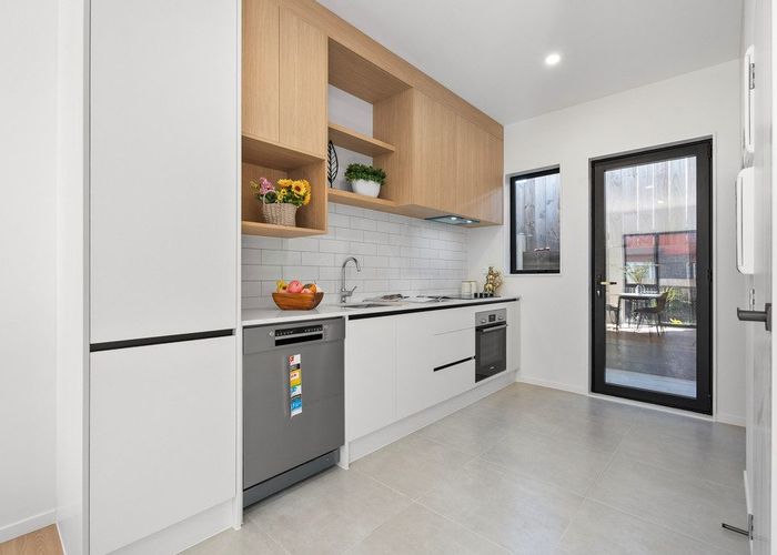  at Lot 9/20 Seabrook Ave, New Lynn, Waitakere City, Auckland