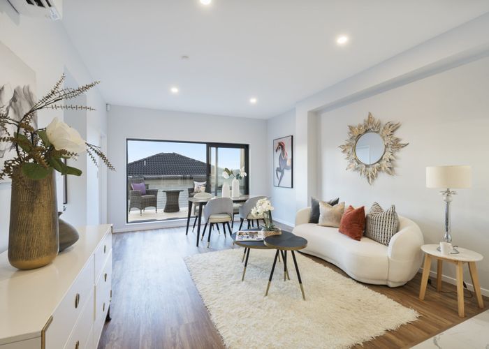  at 16A Geordie Street, Henderson, Waitakere City, Auckland