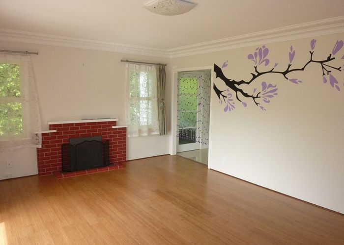  at 4018 Great North Rd, Glen Eden, Waitakere City, Auckland