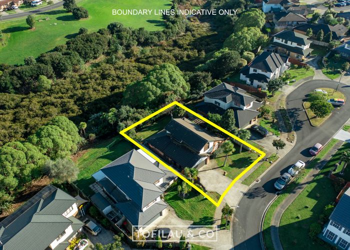  at 12 Waterbury Place, Mangere, Auckland