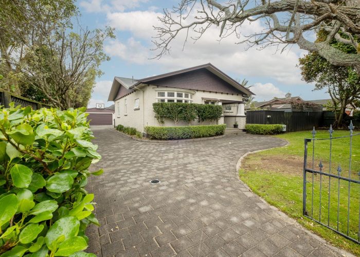  at 165 Coronation Avenue, Welbourn, New Plymouth