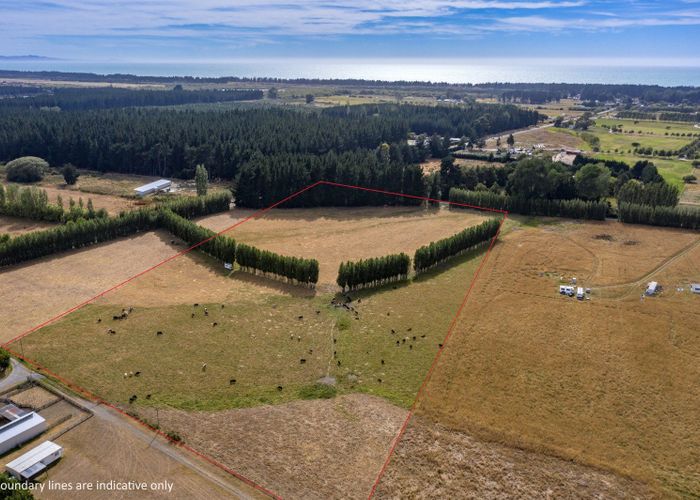  at 10 Jelfs Road, Woodend Beach, Woodend