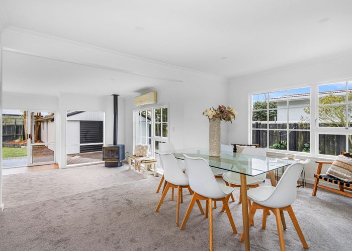  at 33 Glenrowan Avenue, Avondale, Christchurch City, Canterbury