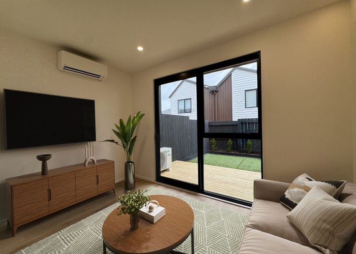  at 5/131 Lancaster Road, Beach Haven, North Shore City, Auckland