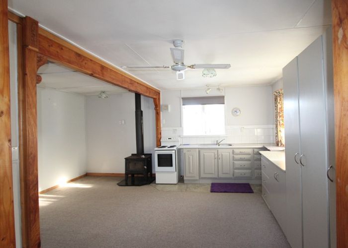  at 41 Albert Street, Pahiatua