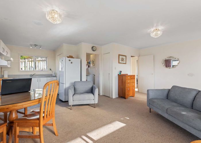  at 2/321 Triangle Road, Massey, Auckland