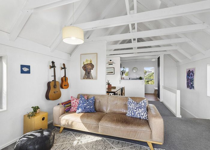  at 77 Kaikoura Street, Maupuia, Wellington, Wellington