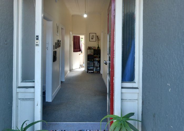  at 4 Queens Drive, Saint Kilda, Dunedin