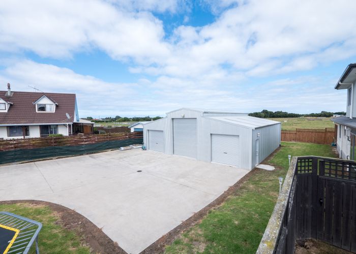  at 5/14 Ponderosa Drive, Oteha, Auckland