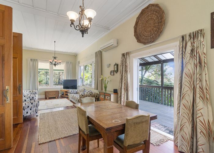  at 135 Wairere Road, Waitākere, Auckland