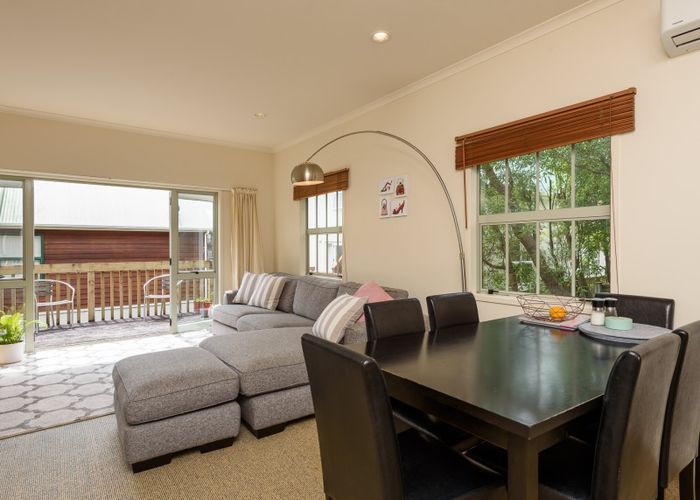  at 8/5 Malcolm Lane, Thorndon, Wellington