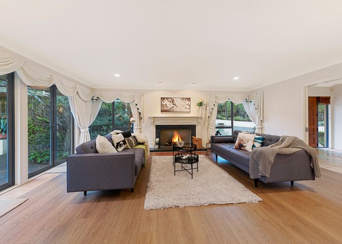  at 12 Del Mar Court, Shamrock Park, Auckland