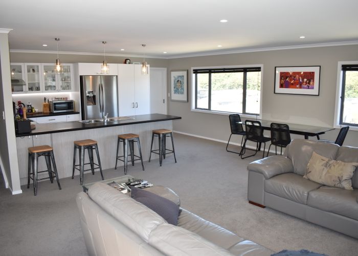  at 16 Bluejacket Place, Whitby, Porirua