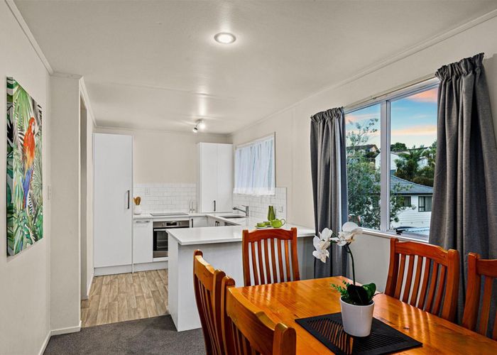  at 26 Halloran Place, Massey, Auckland