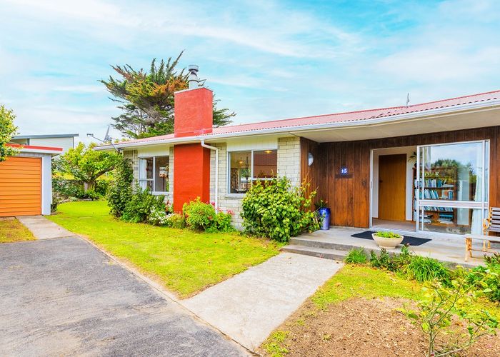  at 15 Eruini Street, Waikanae Beach, Waikanae