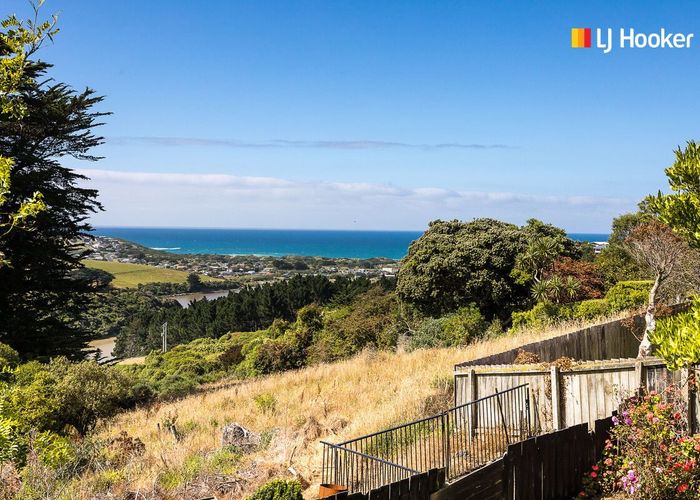  at 124 Highcliff Road, Shiel Hill, Dunedin