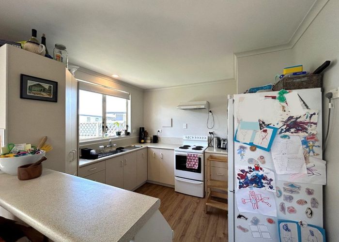  at 4/12 Neeve Road, Taradale, Napier