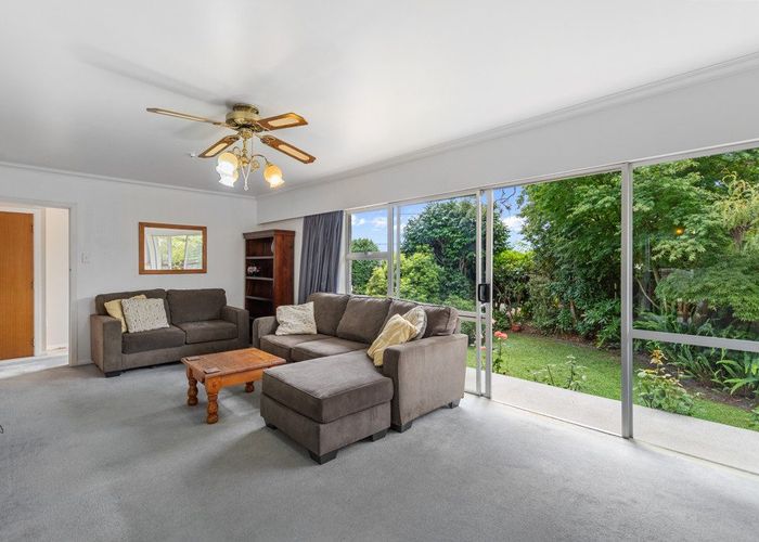  at 80 Lewis Street, Glenview, Hamilton