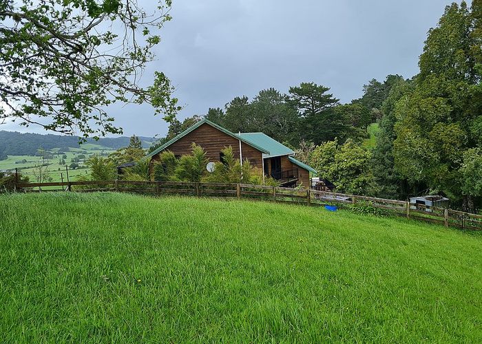  at 1646B Ararimu Road, Hunua, Papakura