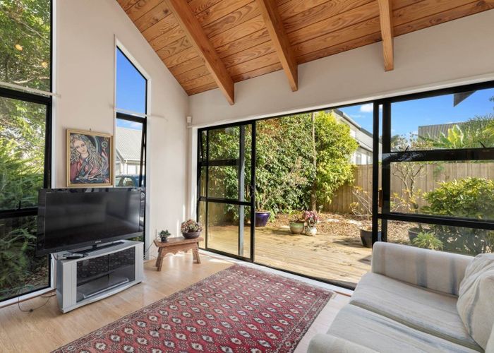  at 6/10 Taiere Terrace, Onehunga, Auckland City, Auckland