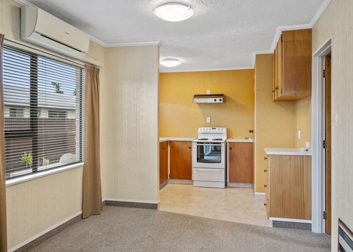  at 2/4 King Street, Taradale, Napier, Hawke's Bay
