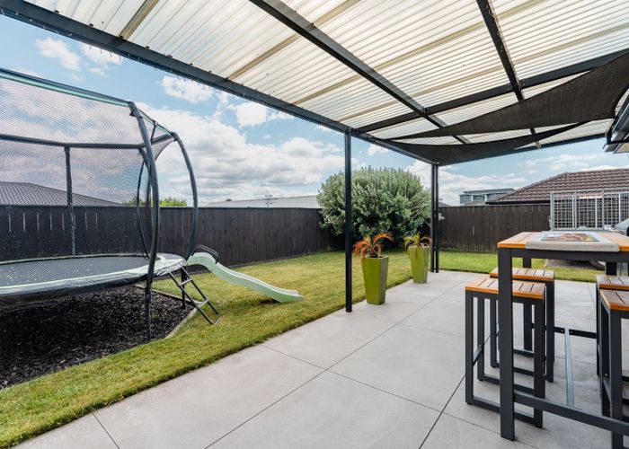  at 198 Waikite Road, Welcome Bay, Tauranga
