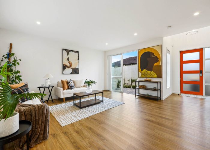  at 25b Tudor Road, Henderson, Waitakere City, Auckland