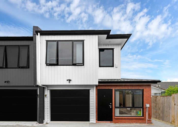  at 10D Benton Place, Manurewa, Manukau City, Auckland