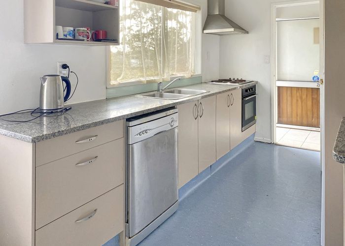  at 25 Fitzherbert Avenue, West Harbour, Waitakere City, Auckland