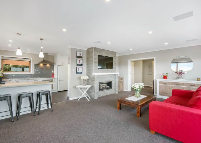  at 5 Everard Avenue, Army Bay, Whangaparaoa