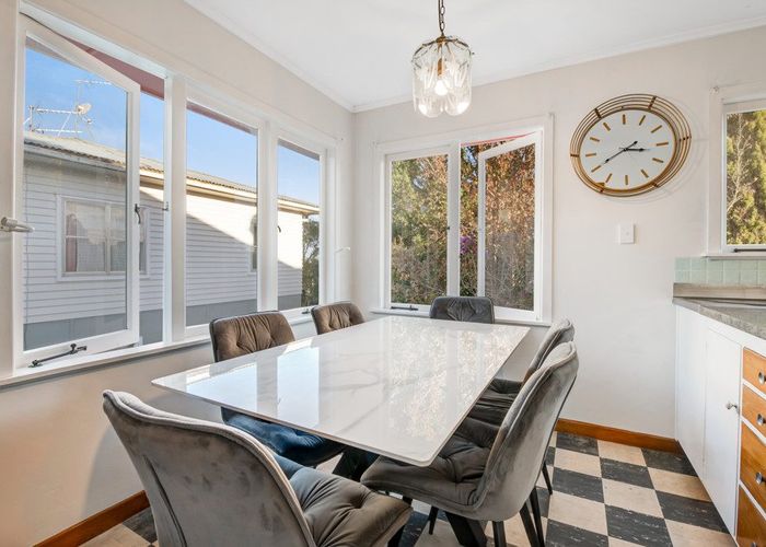  at 19 View Road, Glenfield, North Shore City, Auckland