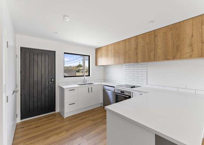  at 1/15 Kearneys Road , Linwood, Christchurch City, Canterbury